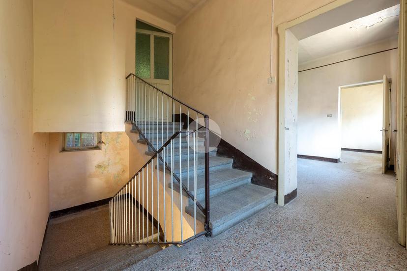 Casa indipendente in Frazione Sant'Antonio 56, Cherasco — foto 3 di 5