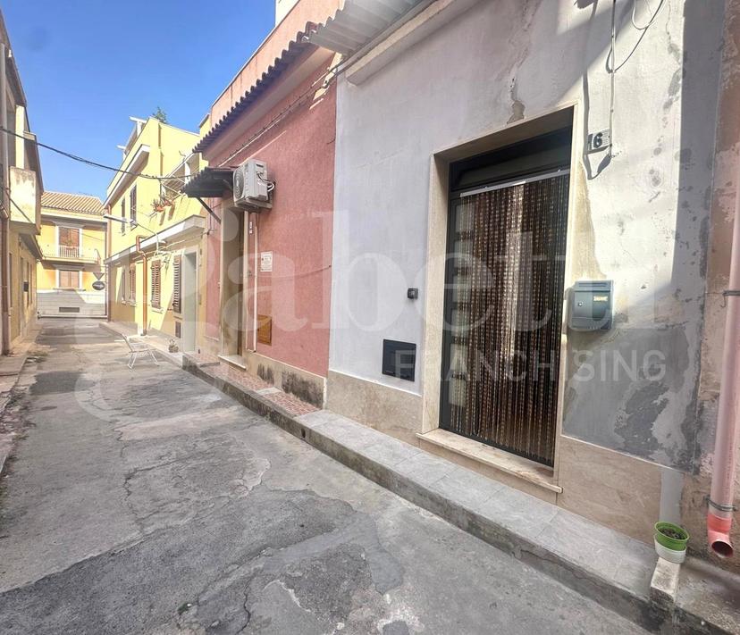 Casa indipendente in Corso Garibaldi Trav. XII 6, Avola — foto 3 di 5