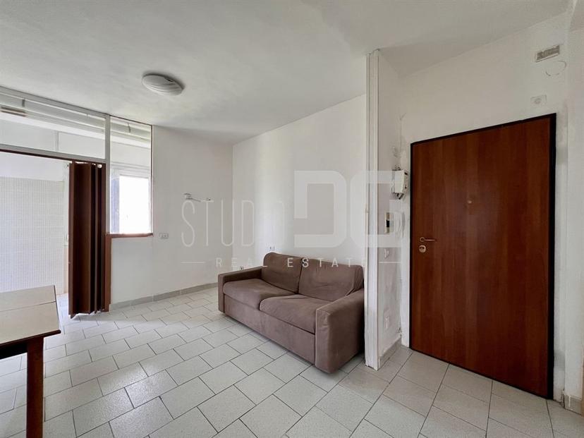 Bilocale in Via Carbonari, Limbiate — foto 3 di 5