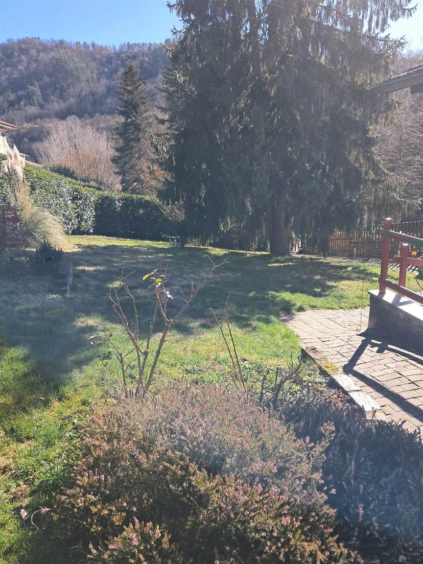Villa bifamiliare in Via Telecco, San Sebastiano Curone — foto 2 di 5