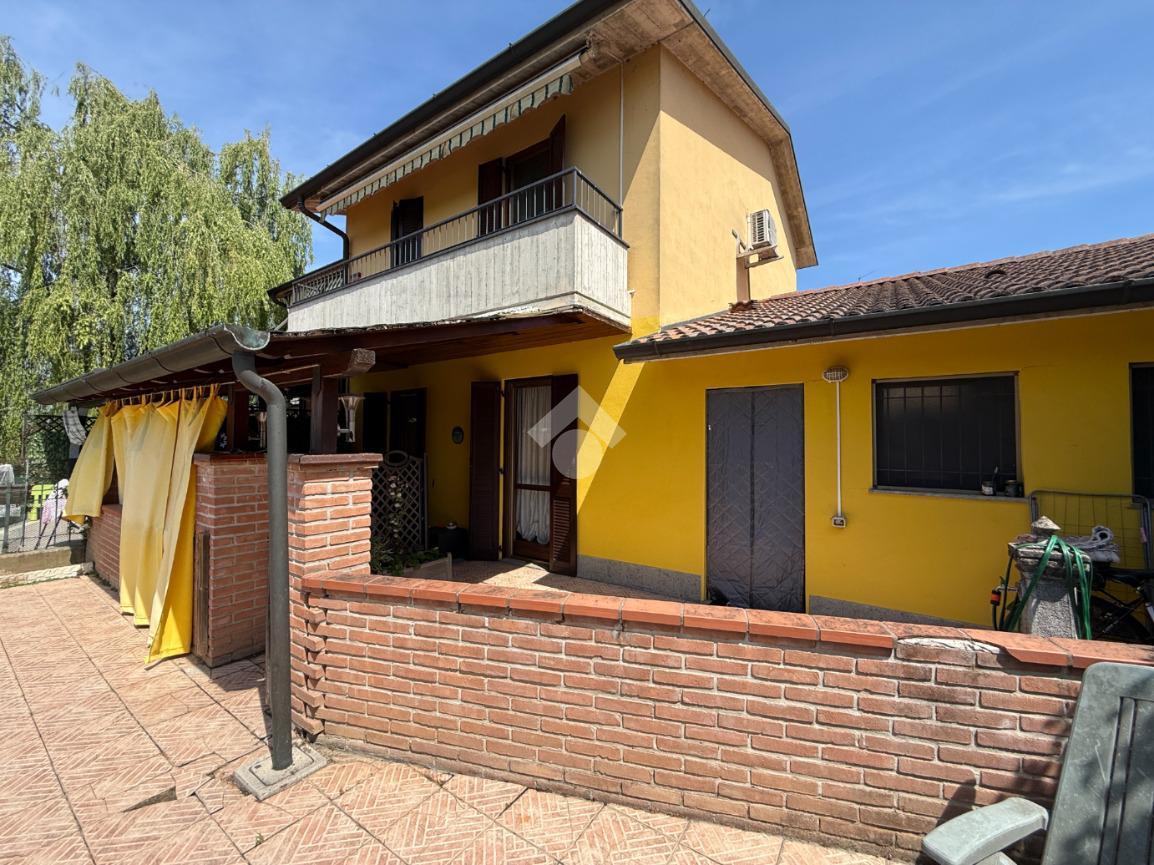 Villa in Via Umberto I 49, Dovera