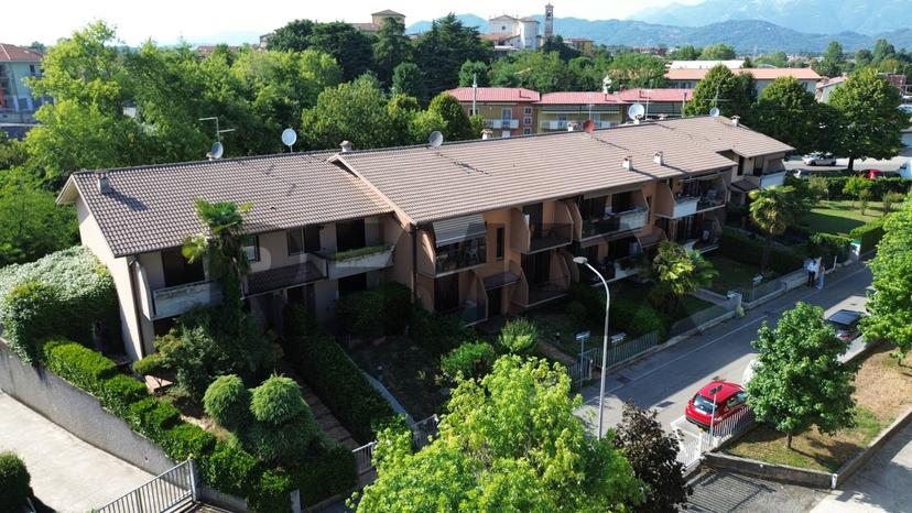 Trilocale in Via Pietro Mascagni 4/C, Chignolo d'Isola
