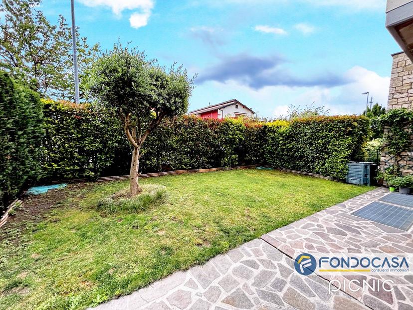 Trilocale in Via G. Galilei, Grumello del Monte — foto 2 di 5