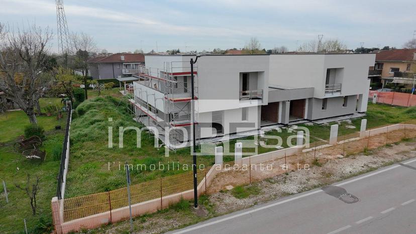 Villa in Via Olimpia, Paese — foto 2 di 5