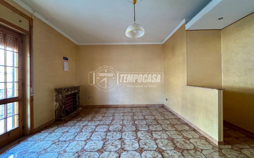 Appartamento in Via Alberto Altieri, Castel Morrone — foto 2 di 5