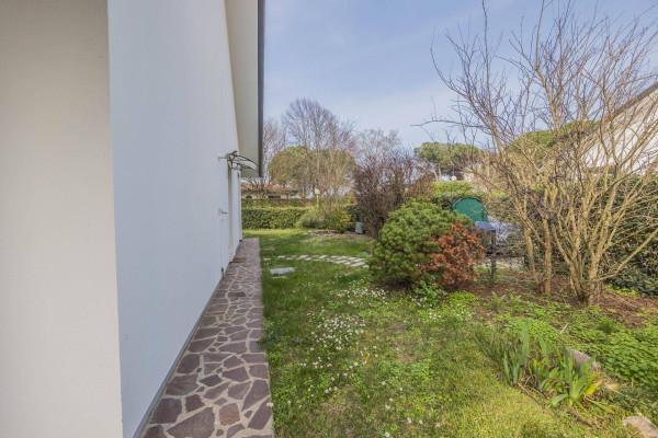 Villa bifamiliare in Via Sesta Est, Rosolina — foto 5 di 5