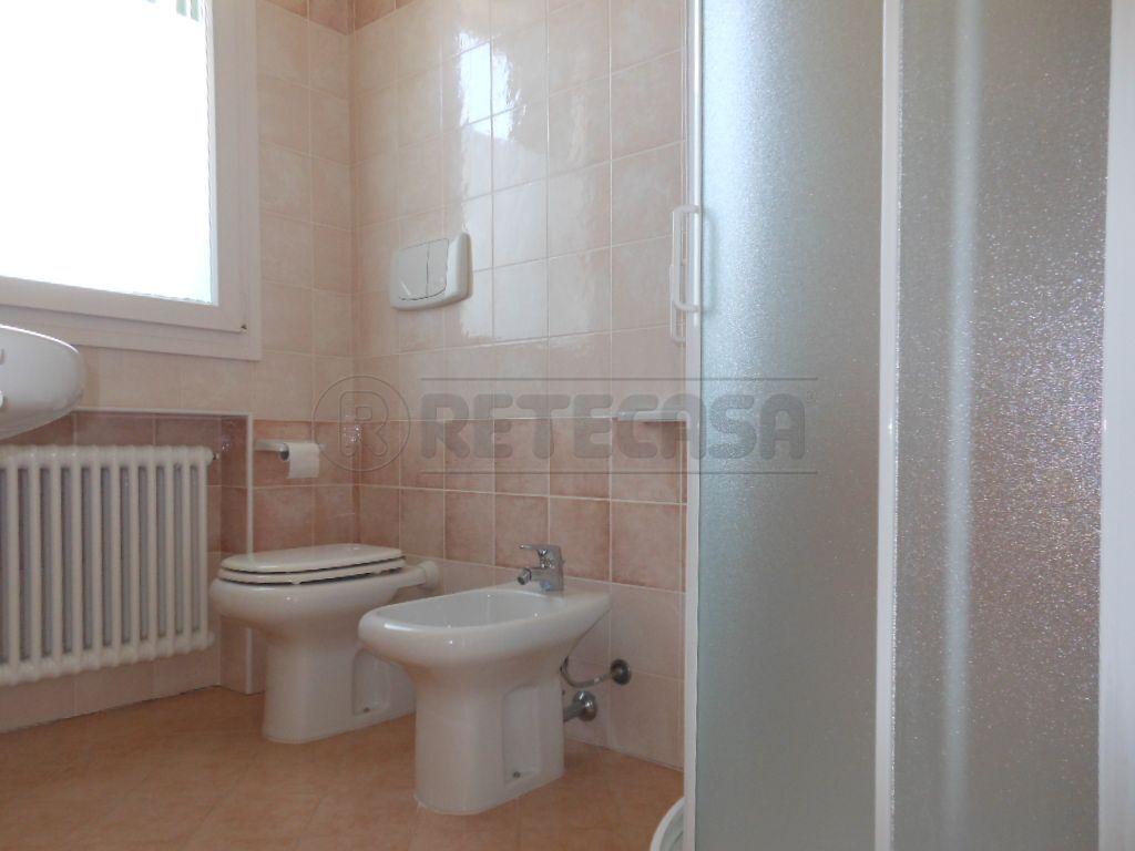 Trilocale in Viale XI Febbraio  56, Bassano del Grappa
