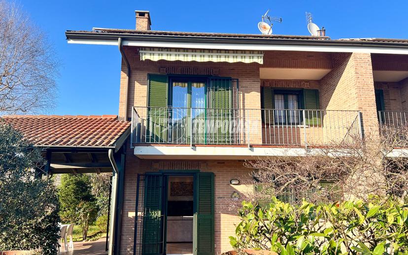 Villa a schiera in Via Piave 37, Trofarello — foto 2 di 5