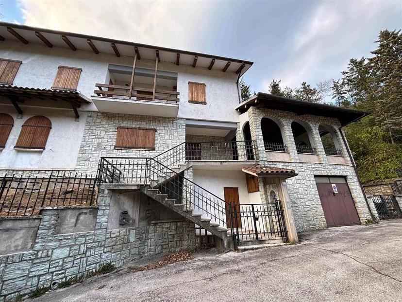 Casa indipendente, Pioraco — foto 5 di 5