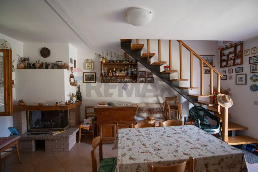 Quadrilocale in Località Santa Croce 18, Arcevia — foto 3 di 5