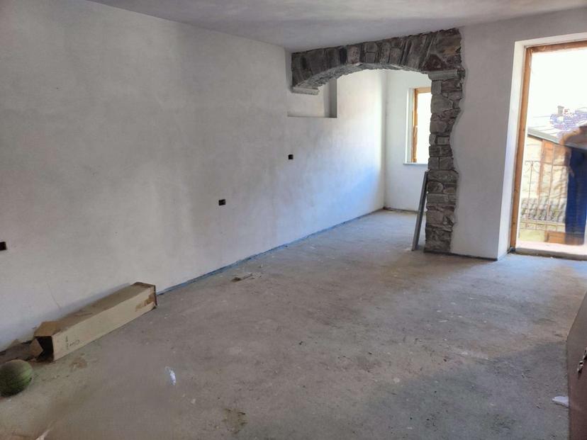 Bilocale in Via Chanoux, Saint-Vincent — foto 4 di 5