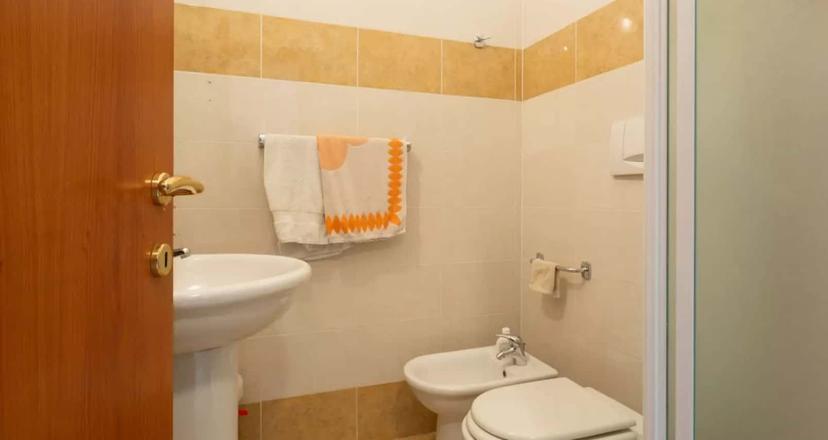 Stanza/Camera in Via Umberto Fogagnolo 110, Sesto San Giovanni — foto 5 di 5