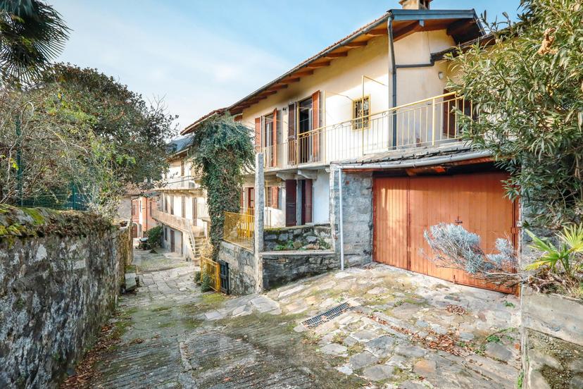 Casa indipendente in Vicolo Ottavo 11, Mergozzo — foto 3 di 5
