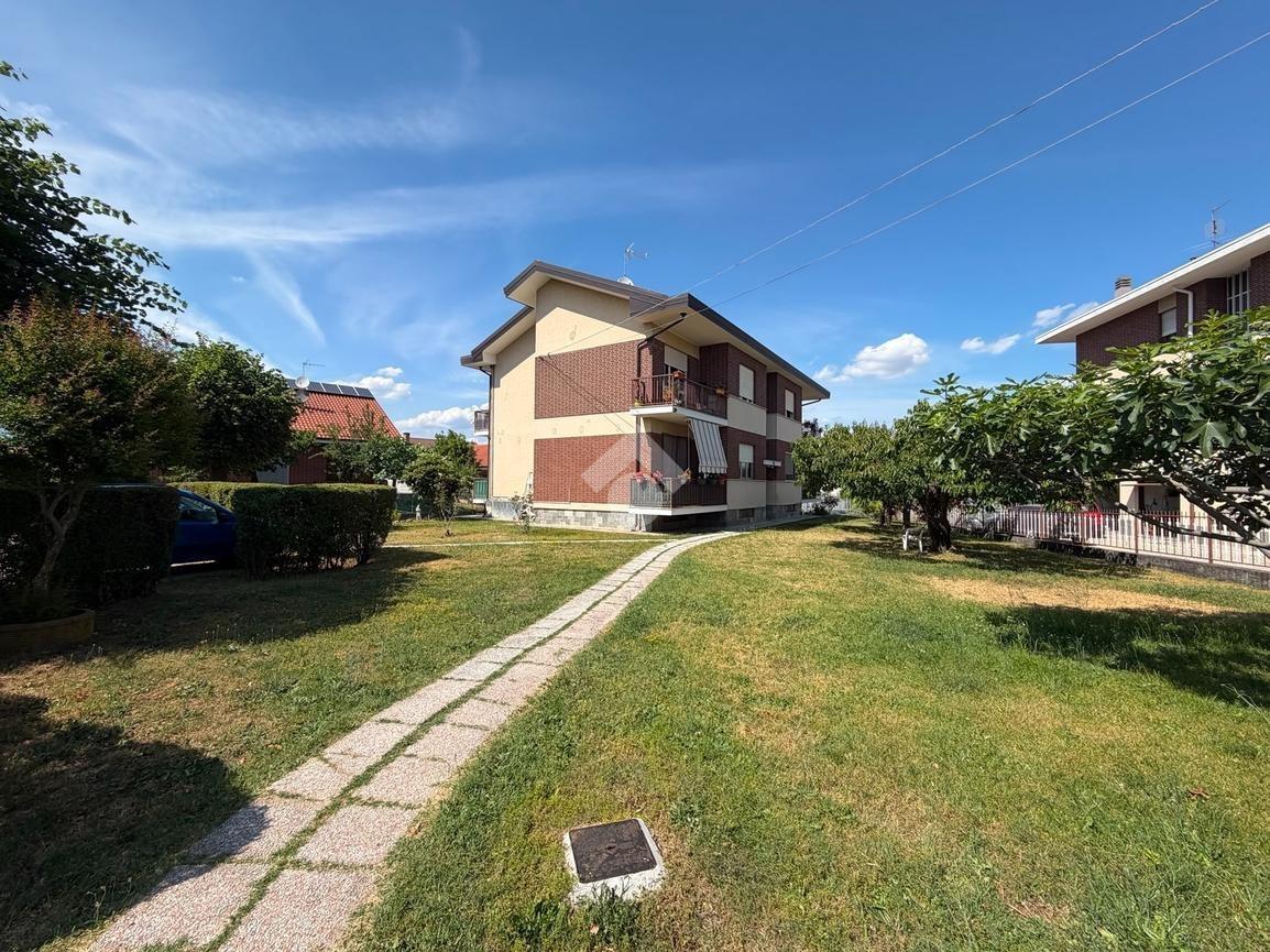 Villa, Bruino