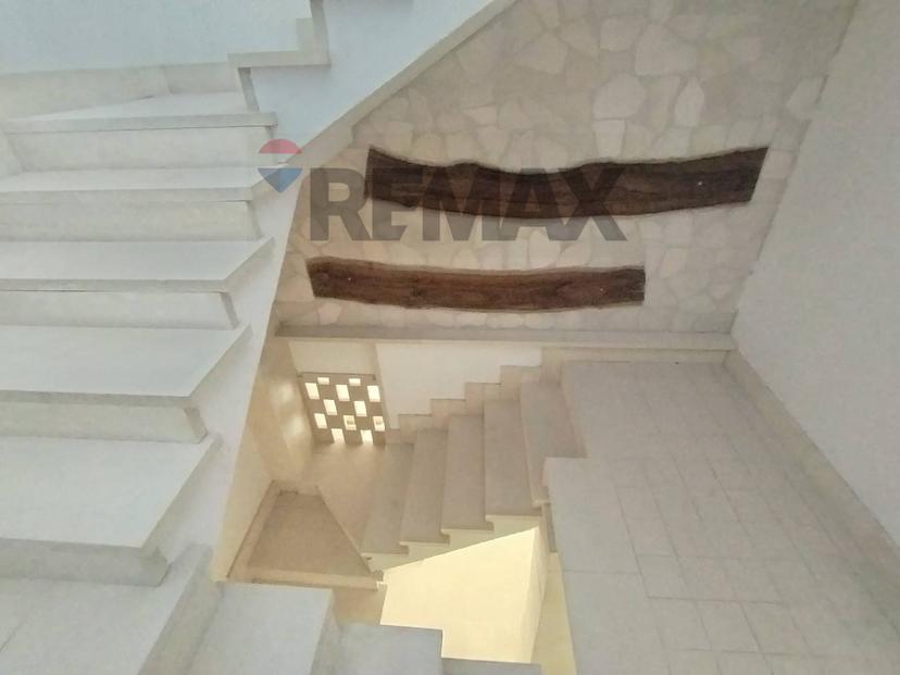 Casa indipendente in Via San Leonardo 91, Spongano — foto 3 di 5