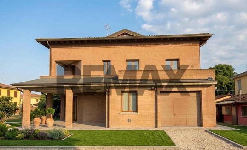 Casa indipendente in Strada Torricella 32, Sissa Trecasali — foto 2 di 5
