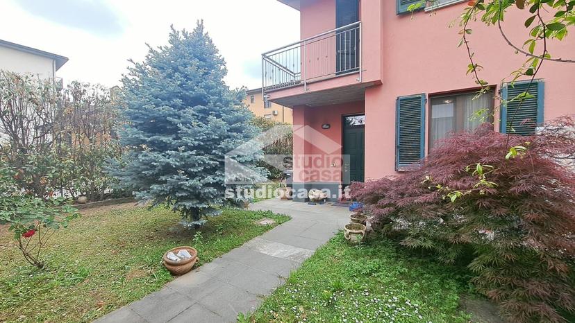 Villa a schiera in Via Brusocchi, Fornovo San Giovanni — foto 4 di 5