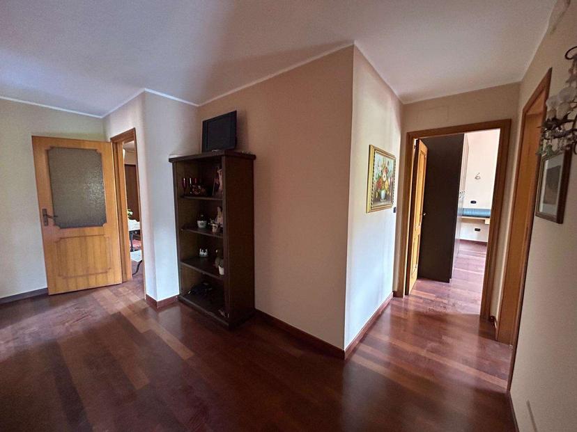 Quadrilocale in Via Santa Lucia 37/O, Reggio di Calabria — foto 3 di 5