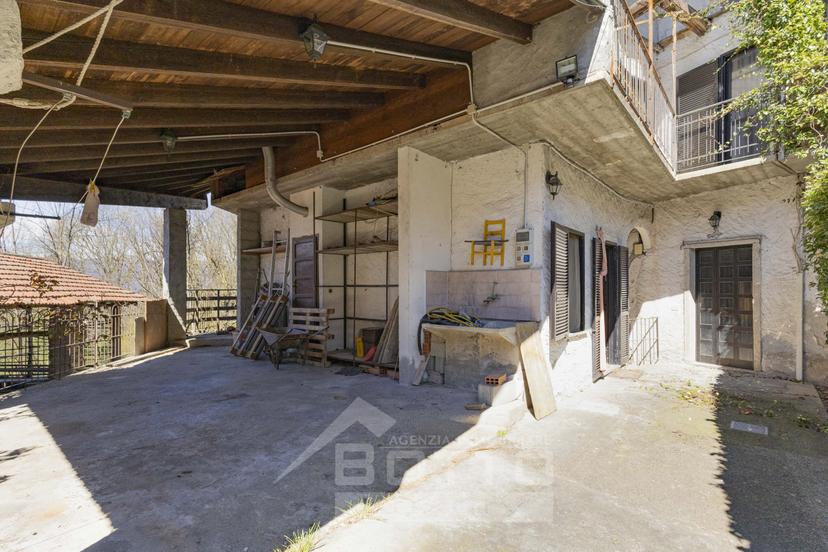 Villa a schiera in Frazione Tabarino 6, Ameno — foto 3 di 5