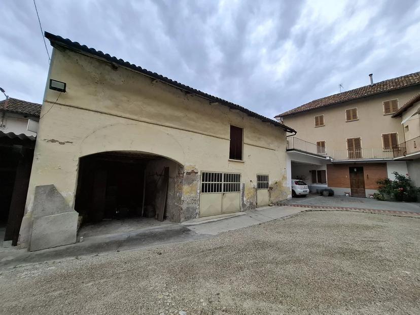Casa indipendente in Govone, Govone — foto 2 di 5