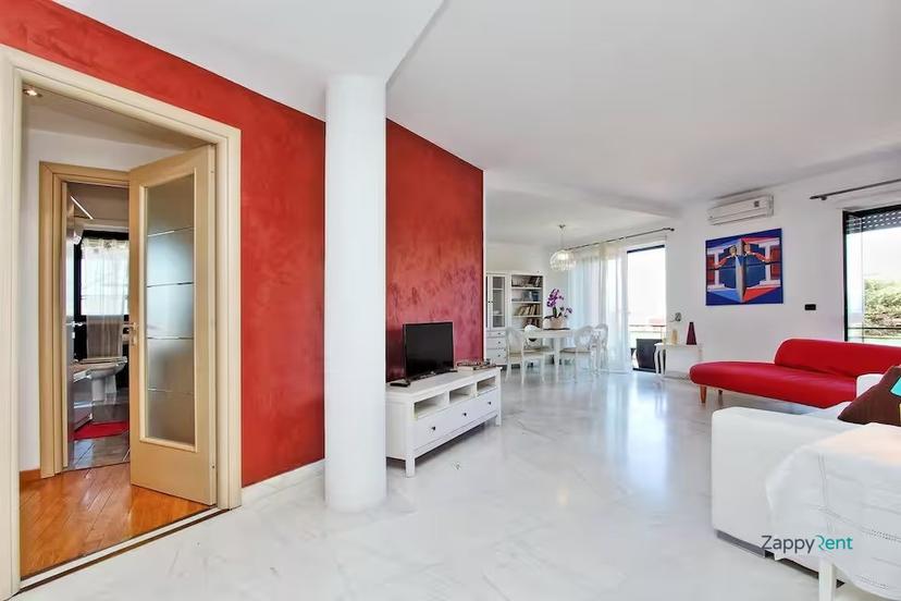 Trilocale in Via Caterina Fieschi, 12, Roma