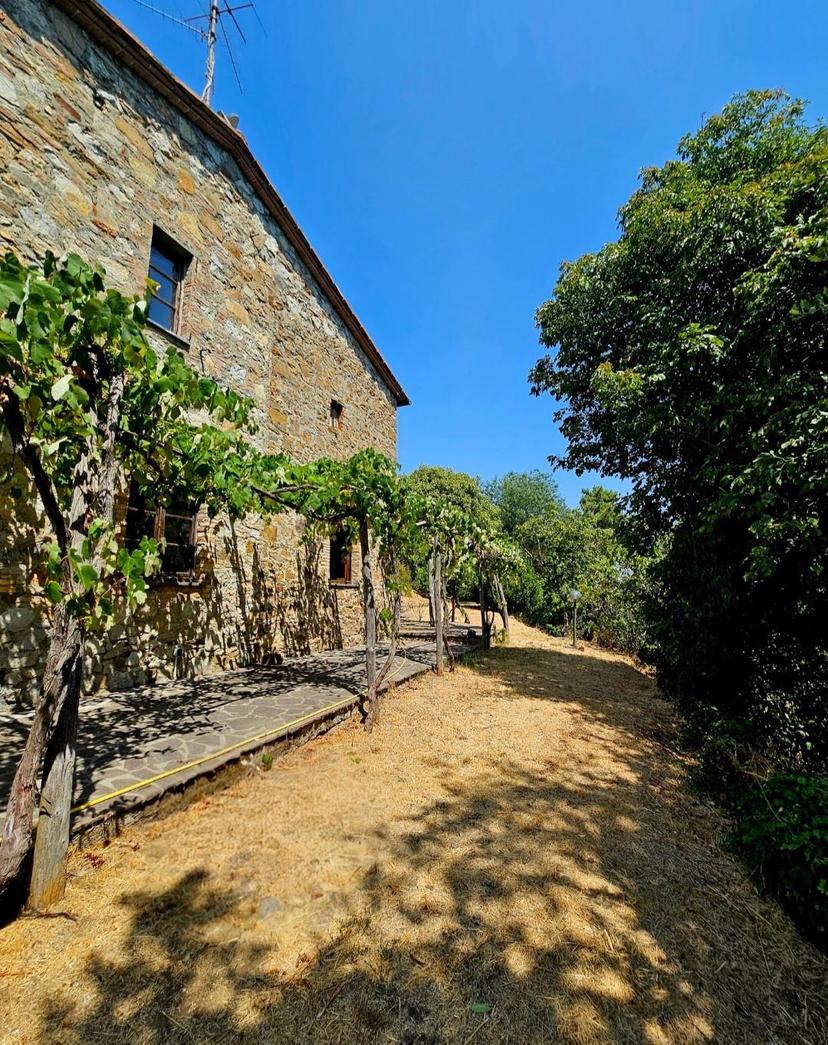 Rustico in Ei Poggi 56034, Chianni — foto 3 di 5