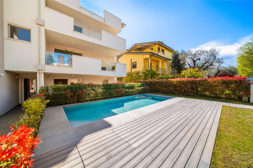 Trilocale in Viale Agello 96, Desenzano del Garda — foto 4 di 5