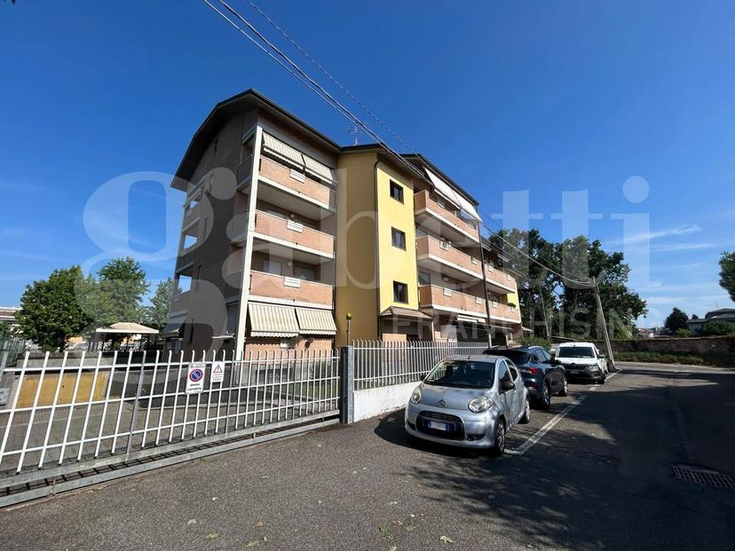 Bilocale in Via Antonio Meucci 4, Limbiate — foto 2 di 5