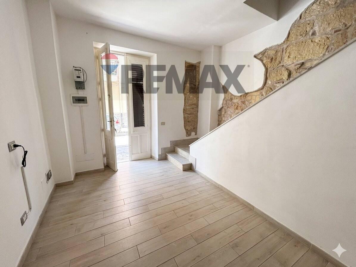 Casa indipendente in Via Giacomo Matteotti 305, Terrasini
