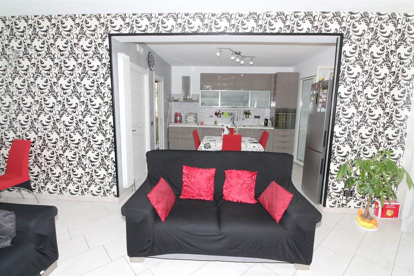 Casa indipendente in Via Carrubbazza, Lentini — foto 2 di 5