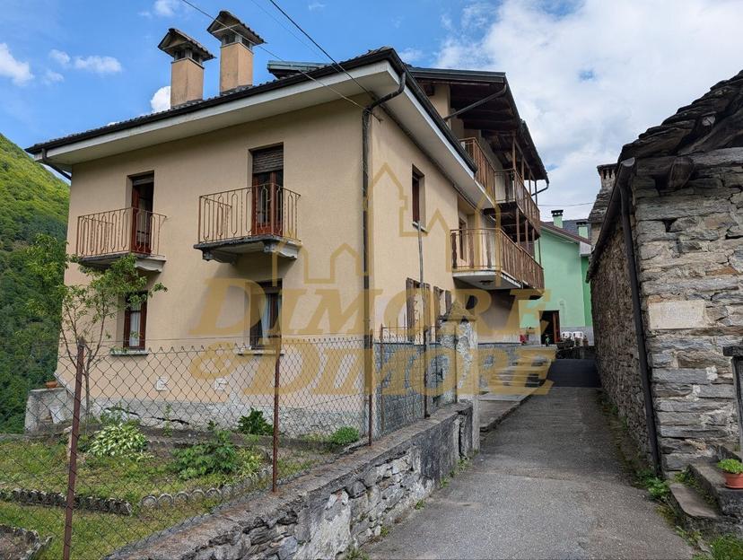 Casa indipendente in Frazione Croppo, Montescheno — foto 4 di 5