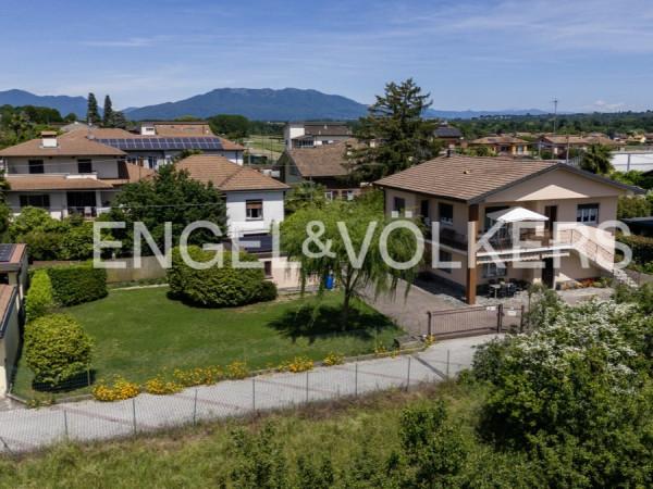 Villa bifamiliare in Via Wolfgang Amadeus Mozart 7, Angera — foto 3 di 5