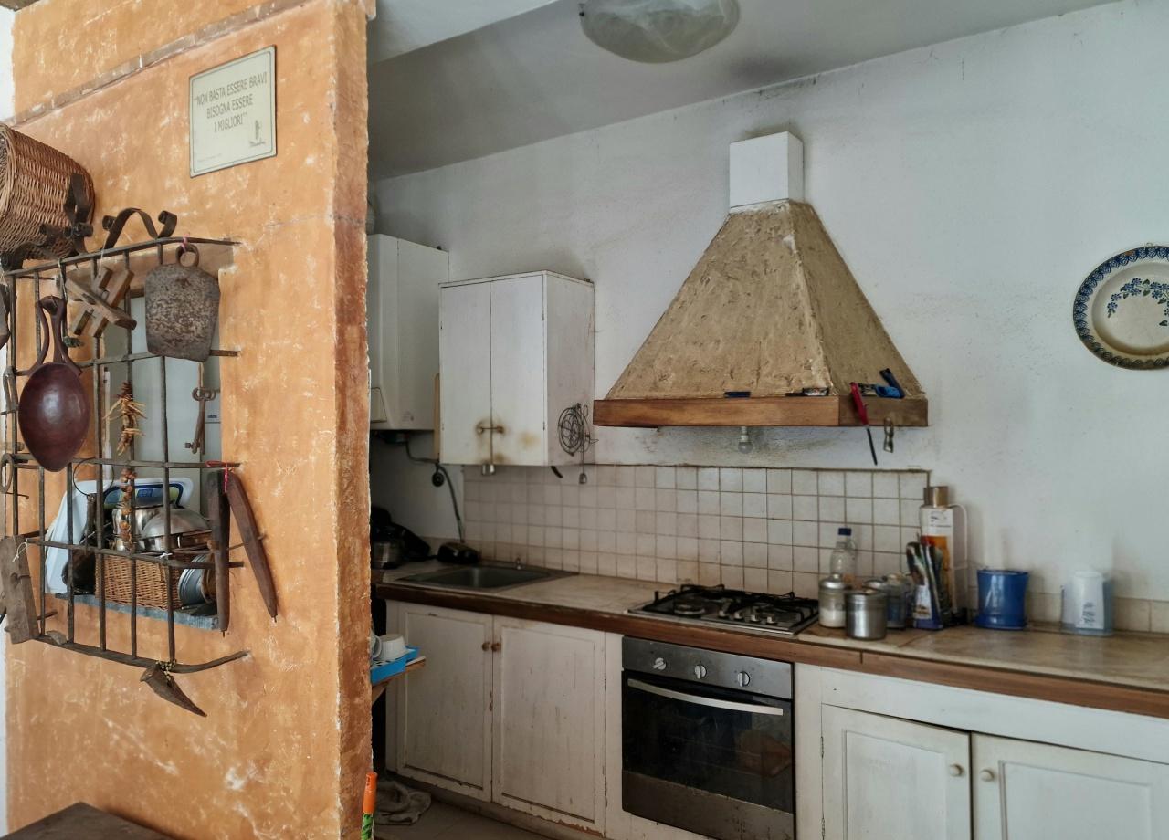 Casa indipendente, Montignoso