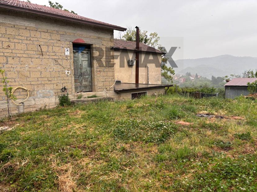 Casa indipendente in Via Margherita 2, San Nicola Manfredi — foto 2 di 5
