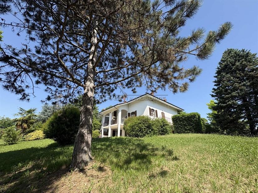 Villa in Via Alba, Roddi — foto 2 di 5