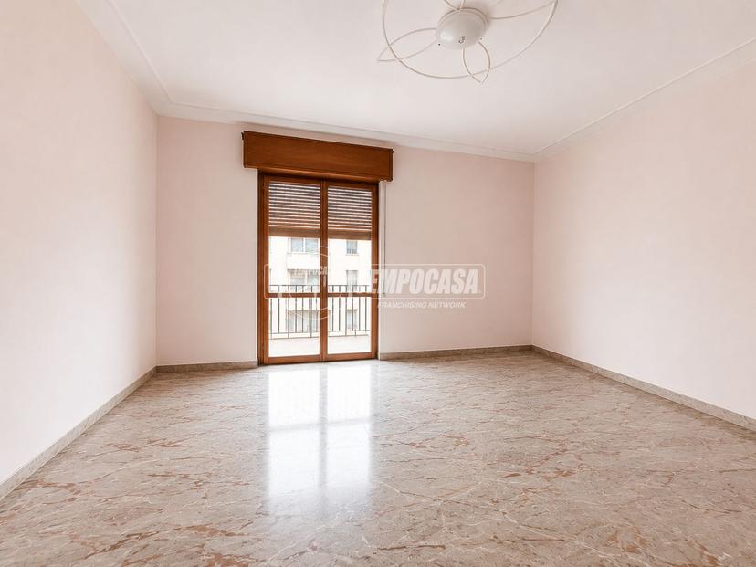 Trilocale in Via Giuseppe Mangili 10, Bergamo