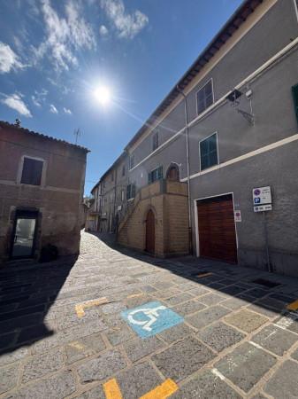 Appartamento in Via San Vittore, Gradoli — foto 2 di 5
