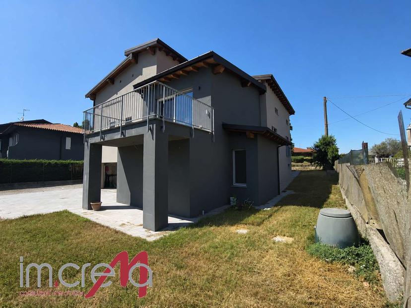 Villa unifamiliare in Via Cremona, Pizzighettone — foto 3 di 5