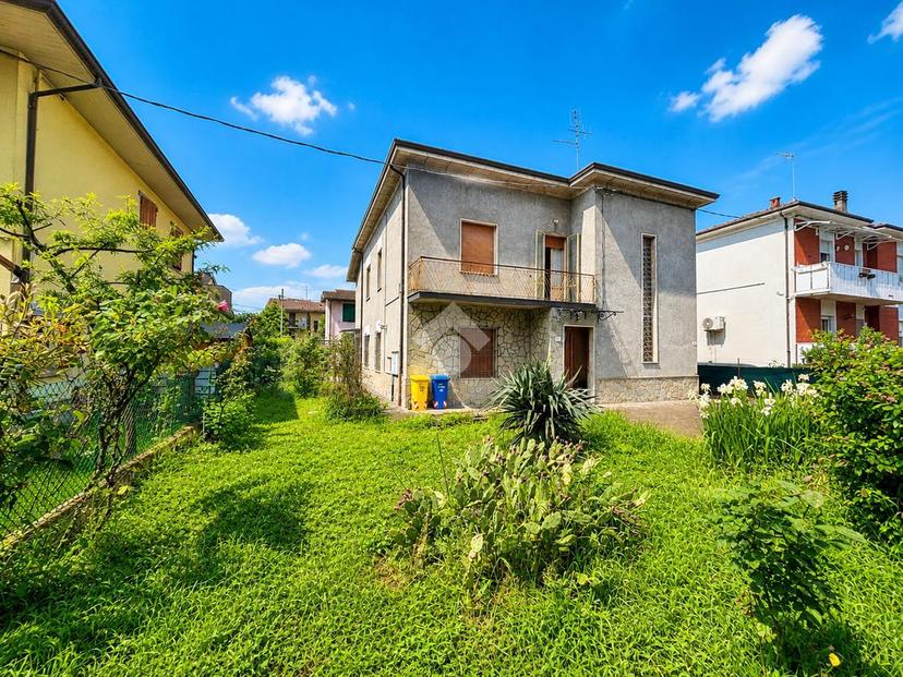 Villa in Via Giuseppe Mazzatinti 42, Forlì — foto 5 di 5
