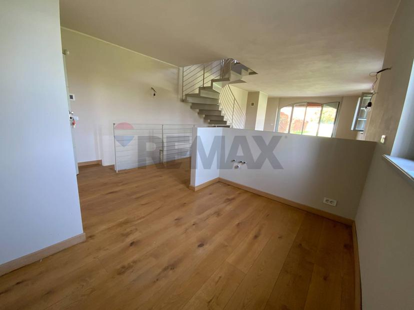 Trilocale in Via Sant'Isidoro 1, Bogogno — foto 2 di 5