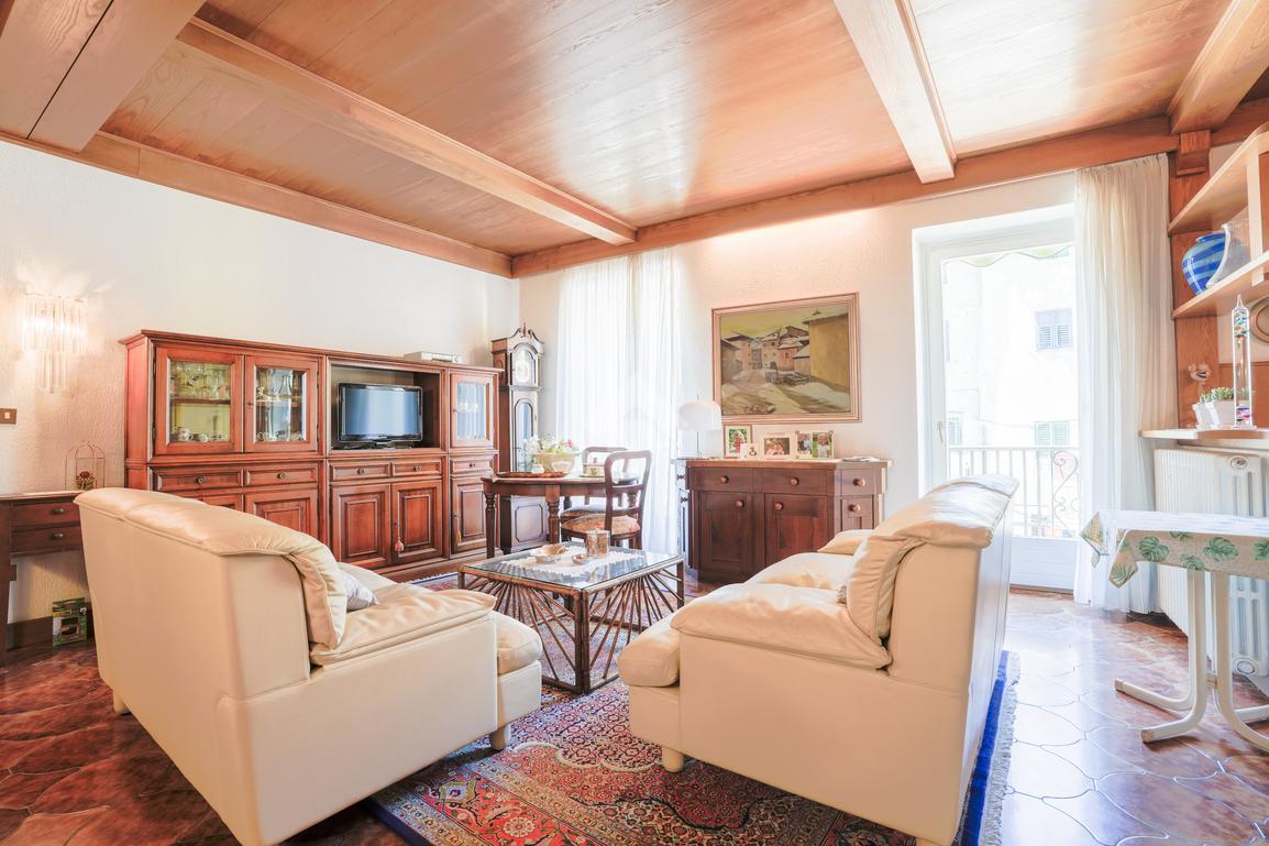 Villa in Via Roma 19, Borgo d’Anaunia