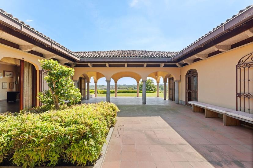 Villa unifamiliare in Strada San Giorgio Miglietta 3, Casale Monferrato — foto 4 di 5