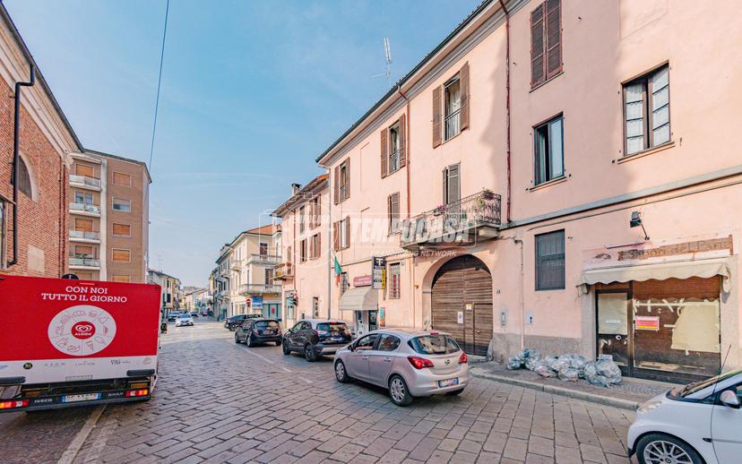Trilocale in Corso Vittorio Emanuele II 114, Vigevano