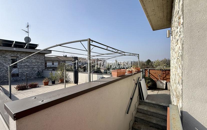 Trilocale in Via Toti 40, Lesmo