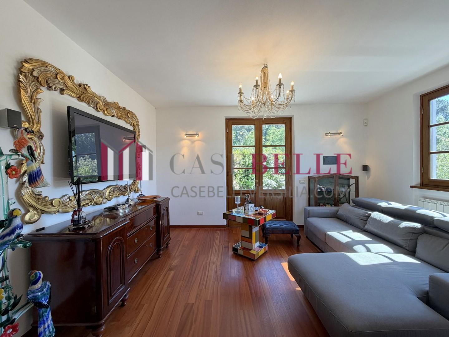 Casa indipendente in a Melaio 11, Camaiore
