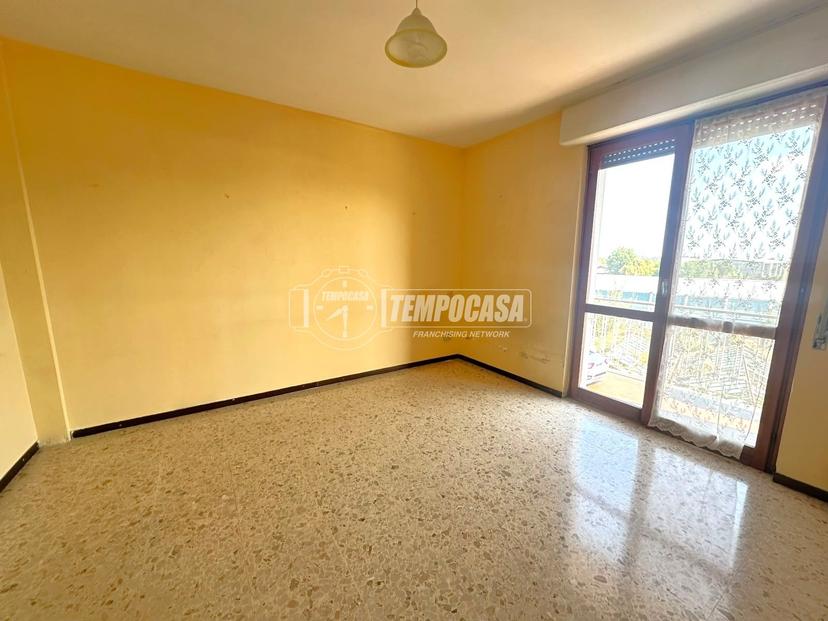 Trilocale in Via Don Paolo Pellegrini 11, Capriate San Gervasio — foto 3 di 5