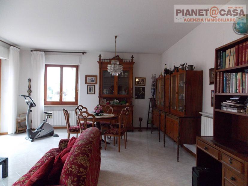 Quadrilocale in Via Burrone, Colli del Tronto — foto 3 di 5