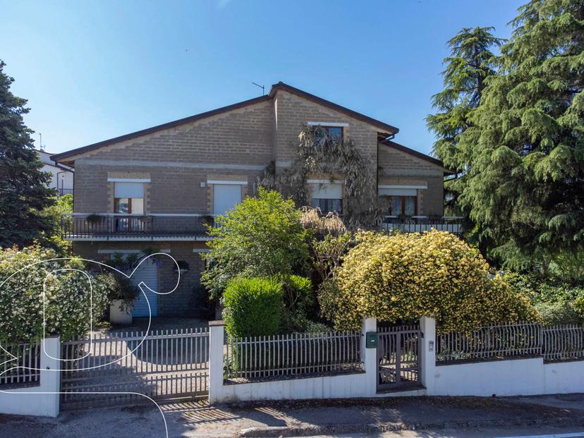 Casa indipendente in Via Caduti della Miniera  33, Giano dell'Umbria — foto 3 di 5