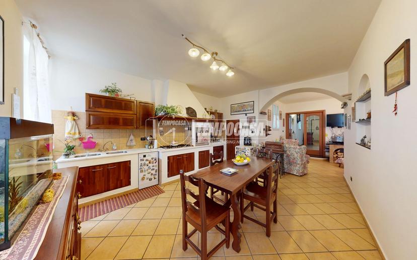 Casa indipendente in Via Umberto I 14, Ranzo — foto 2 di 5