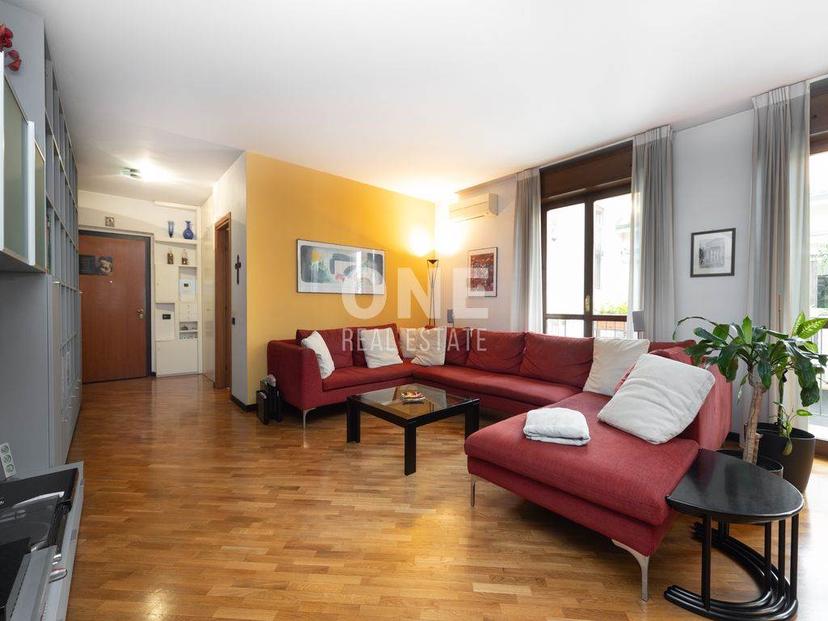 Appartamento in Via Montelungo, Monza — foto 2 di 5